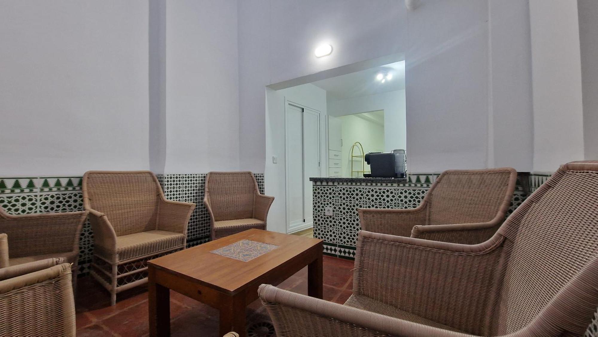 Ds Lealhomes, Patio And Terrace Cordoba Exterior photo